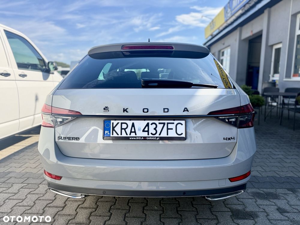 Skoda Superb 2.0 TDI 4x4 DSG Sportline - 6
