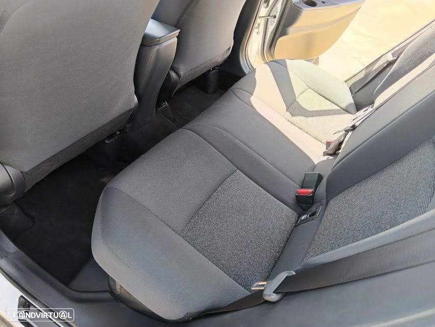 Toyota C-HR 1.8 Hybrid Comfort - 12