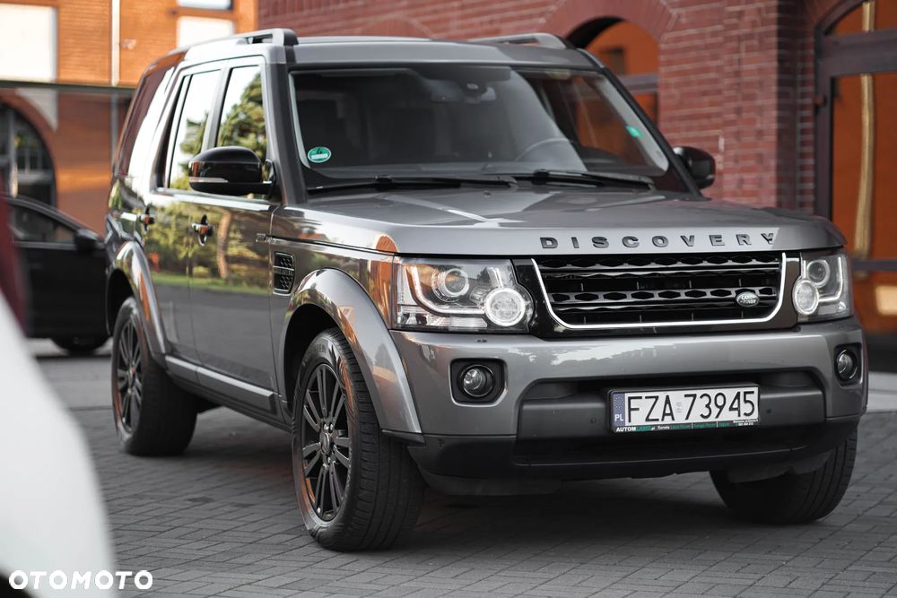 Land Rover Discovery 3.0 SD V6 SE - 11