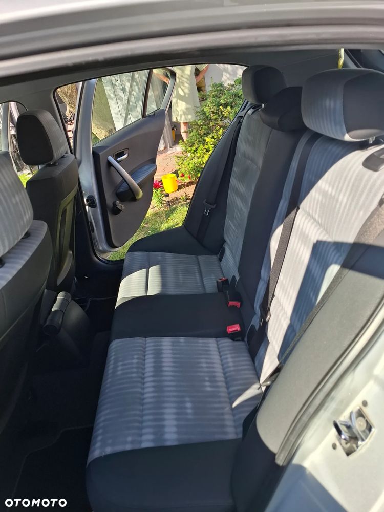 BMW Seria 1 118d - 8