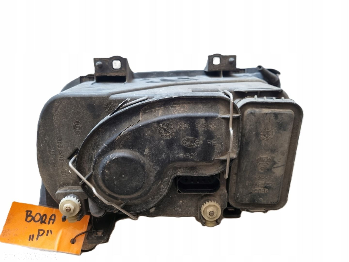 VOLKSWAGEN BORA 98-05 r. LAMPA PRAWY PRZÓD PRAWA PRZEDNIA EU - 3
