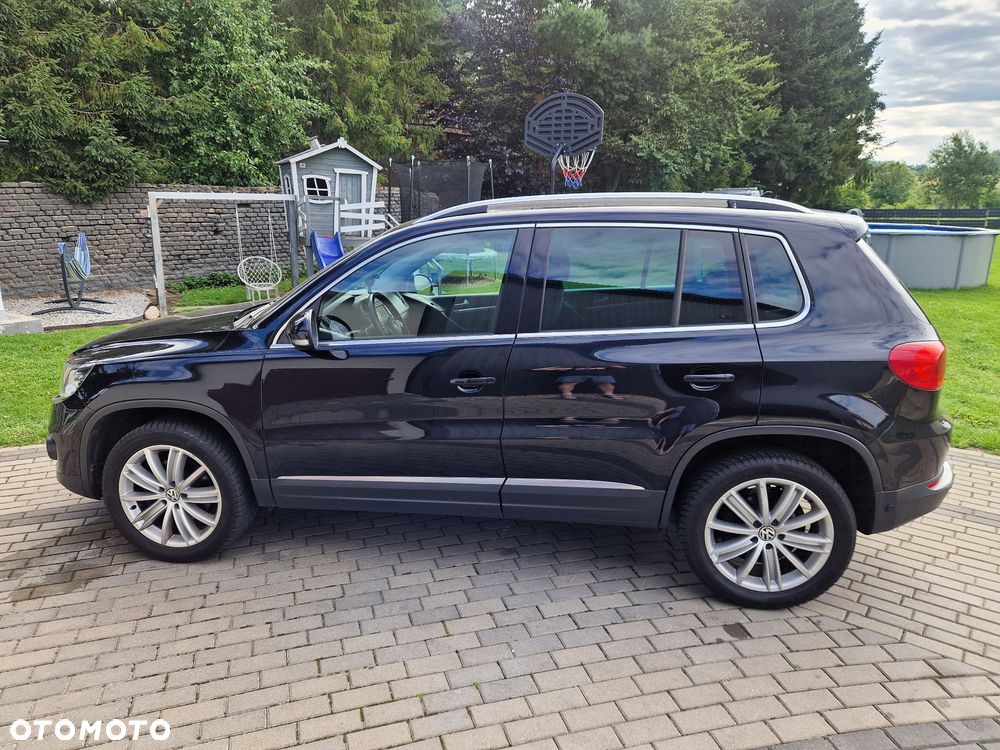 Volkswagen Tiguan - 5