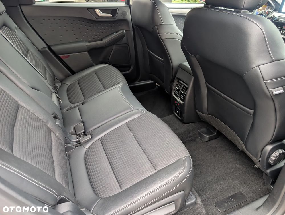 Ford Kuga 2.5P PHEV FWD Titanium X - 22