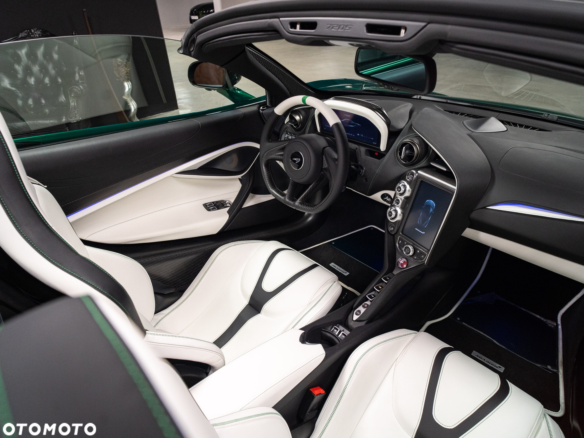 McLaren 720S Spider - 31