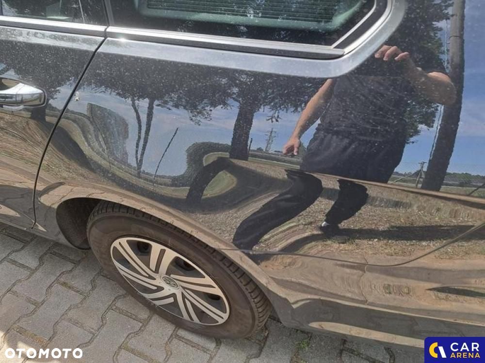 Volkswagen Golf - 35