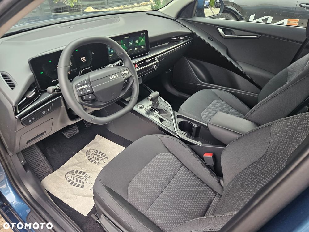 Kia Niro 1.6 GDI Hybrid M - 17
