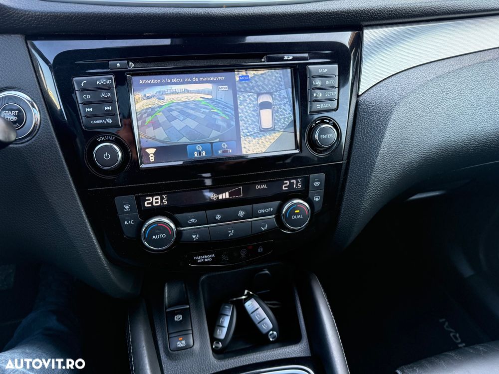 Nissan Qashqai 1.2 DIG-T TEKNA+ - 40