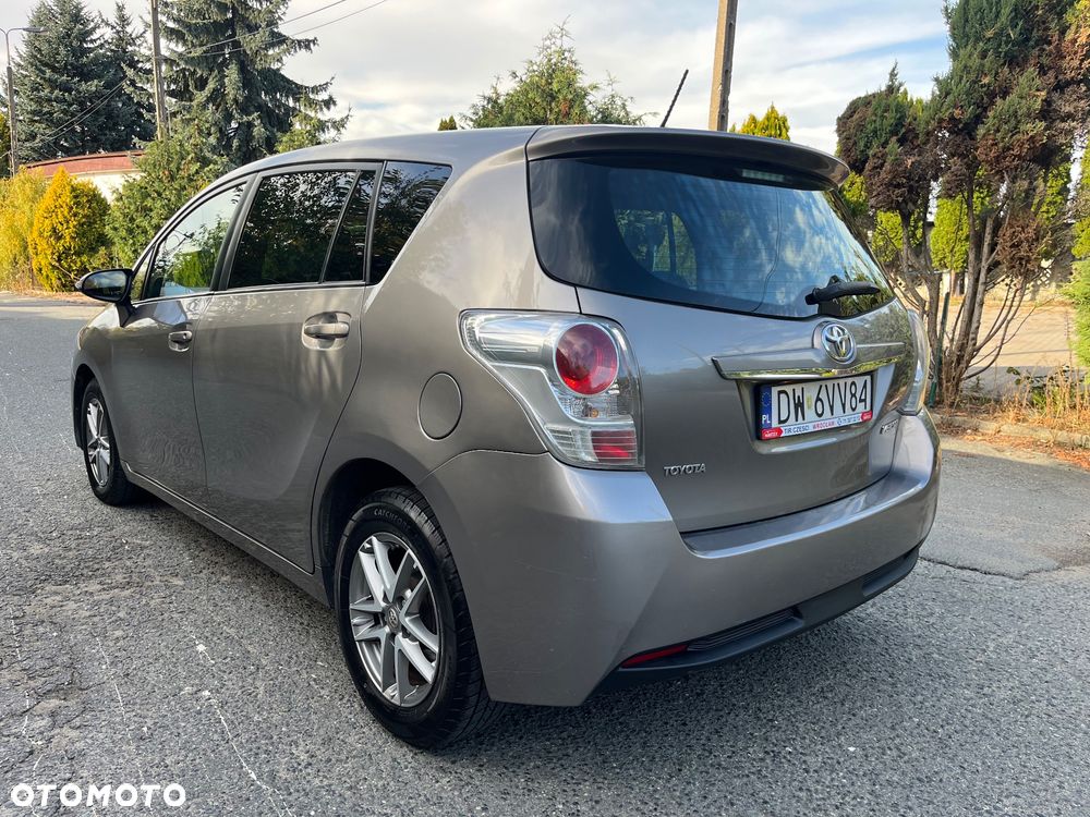 Toyota Verso 1.6 D-4D Prestige 7os - 17