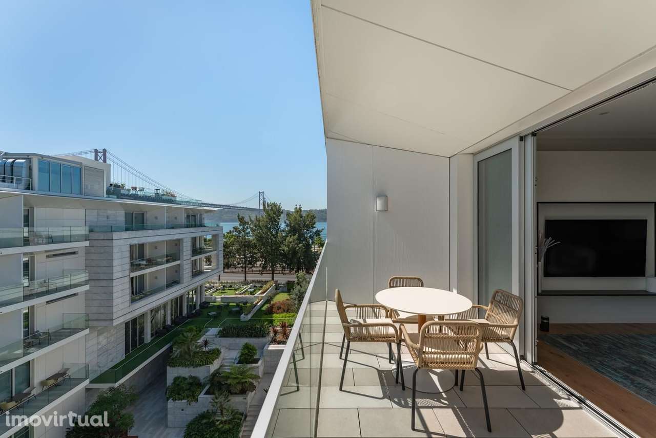 Apartamento T2 com varanda, Junqueira, Lisboa - Grande imagem: 5/31