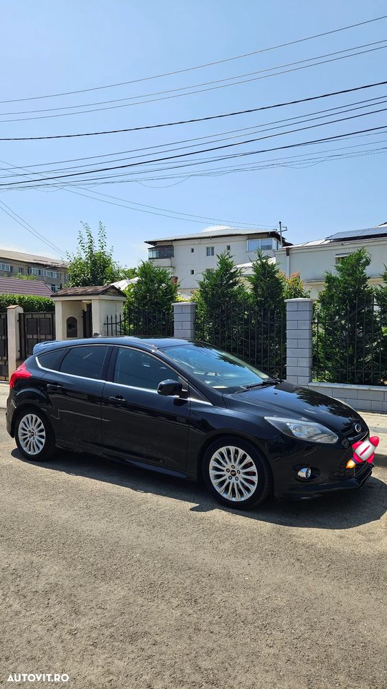 Ford Focus - 11