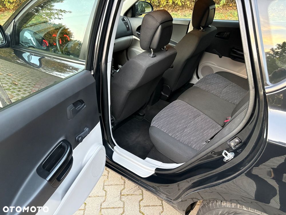 Kia Ceed - 18