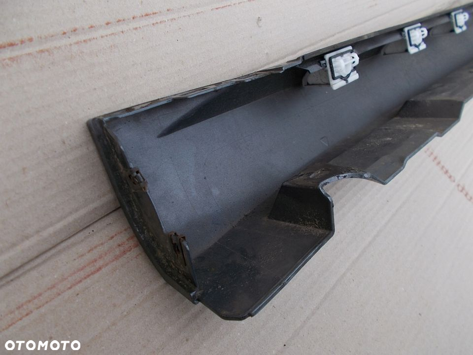 LISTWA PROGOWA PRAWA AUDI TT 8S0853856B - 7