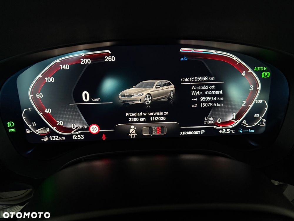 BMW Seria 5 530e M Sport sport - 36