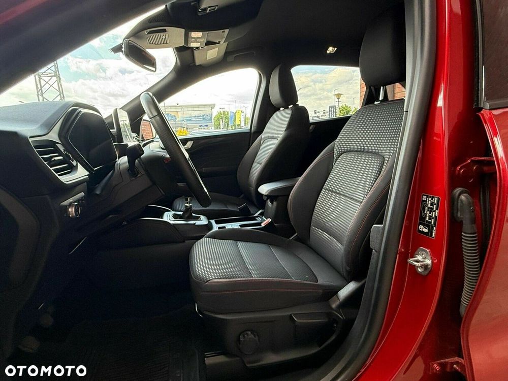 Ford Kuga 1.5 EcoBoost FWD ST-Line - 13