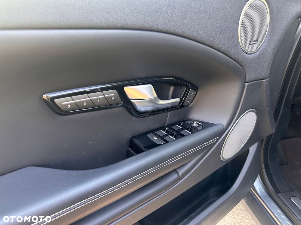 Land Rover Range Rover Evoque P250 R-Dynamic - 28