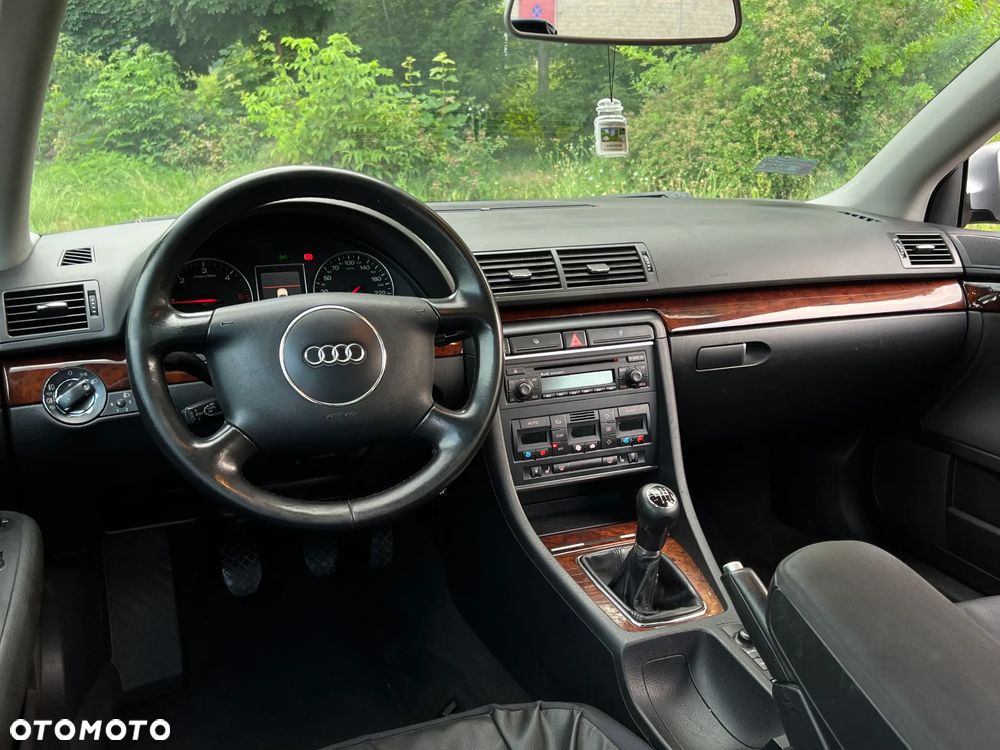 Audi A4 Avant 1.9 TDI - 10