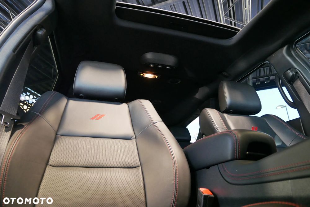 Dodge Durango 5.7 R/T - 30
