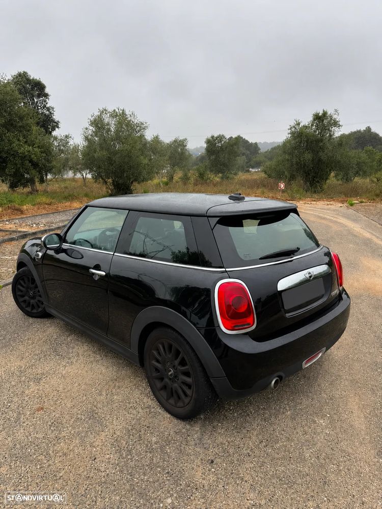 MINI 3 Portas Cooper D - 8