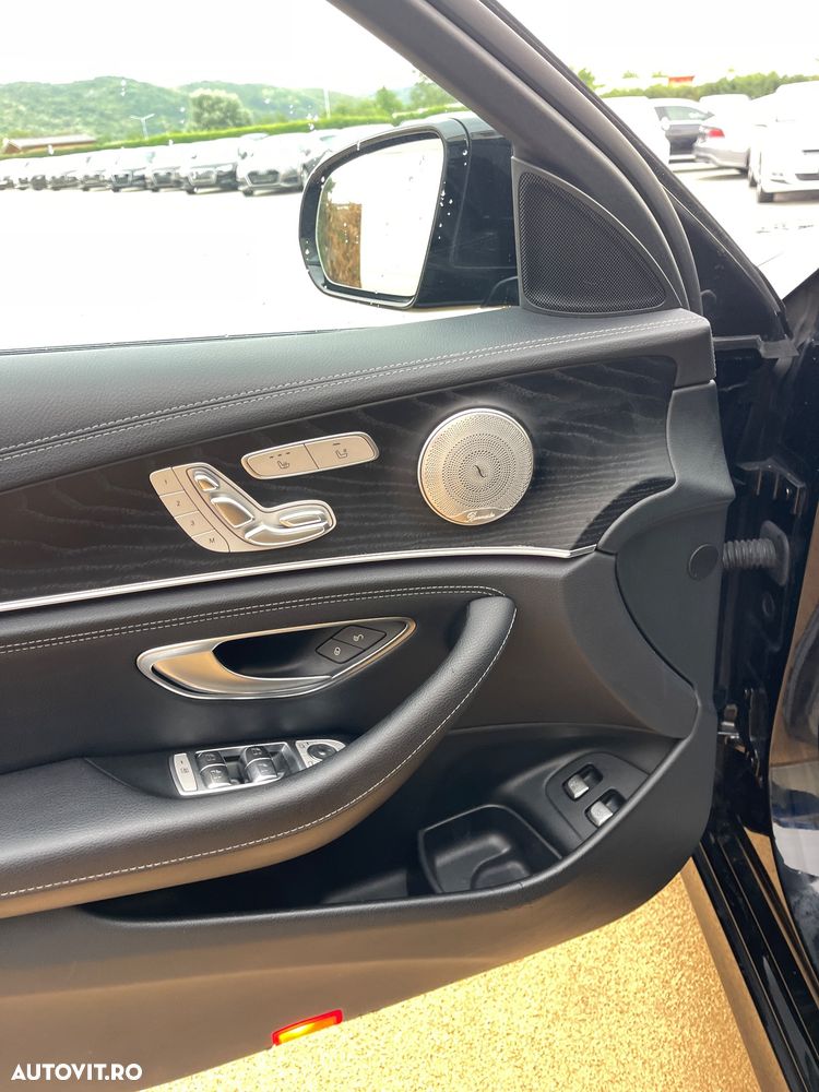 Mercedes-Benz E 300 T-Modell Aut - 31
