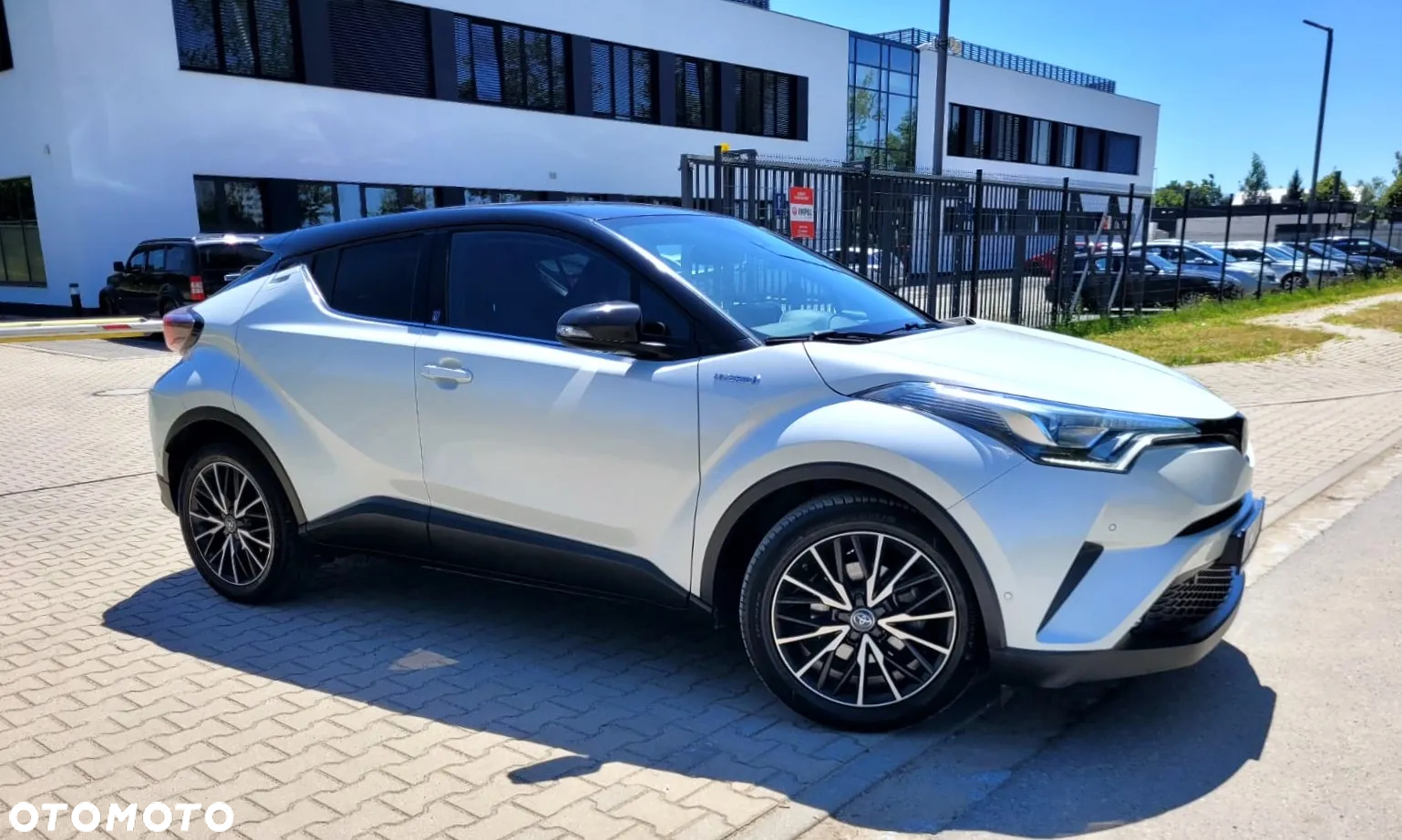 Toyota C-HR 1.8 Hybrid Premium - 6