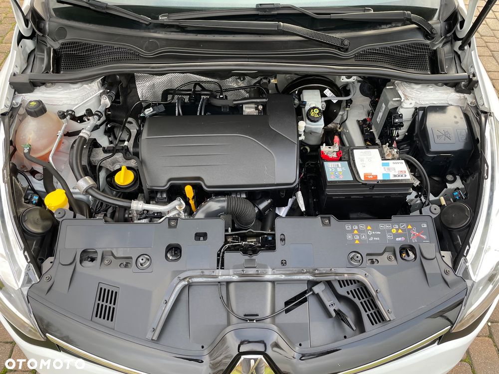 Renault Clio 1.2 16V Limited - 25