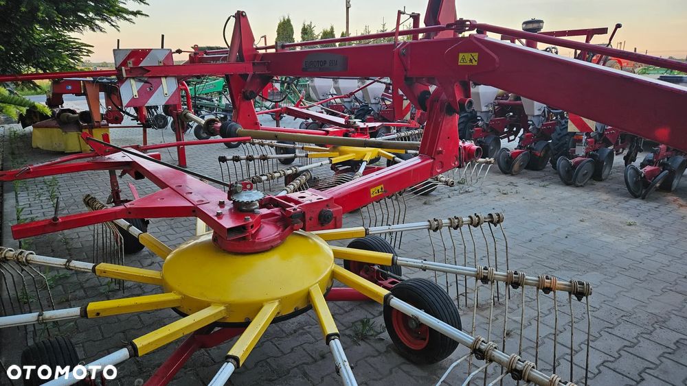 Pottinger EuroTop 651A Multitast Zgrabiarka karuzelowa Stoll R 1400 S - 6