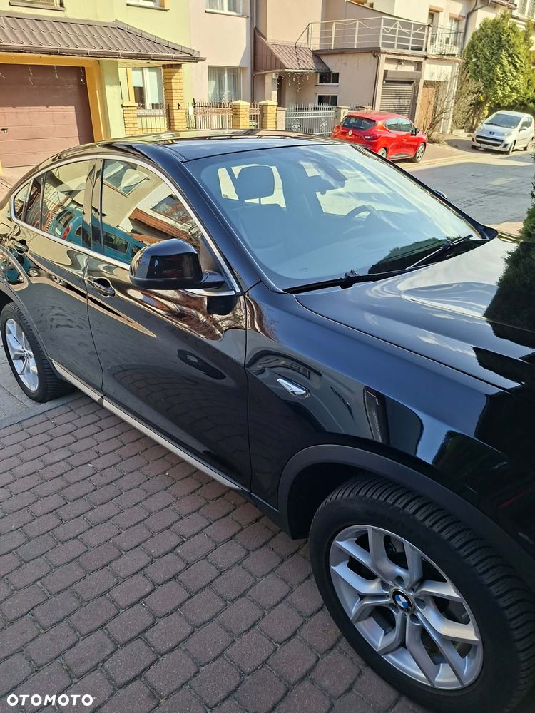 BMW X4 xDrive20i xLine - 8