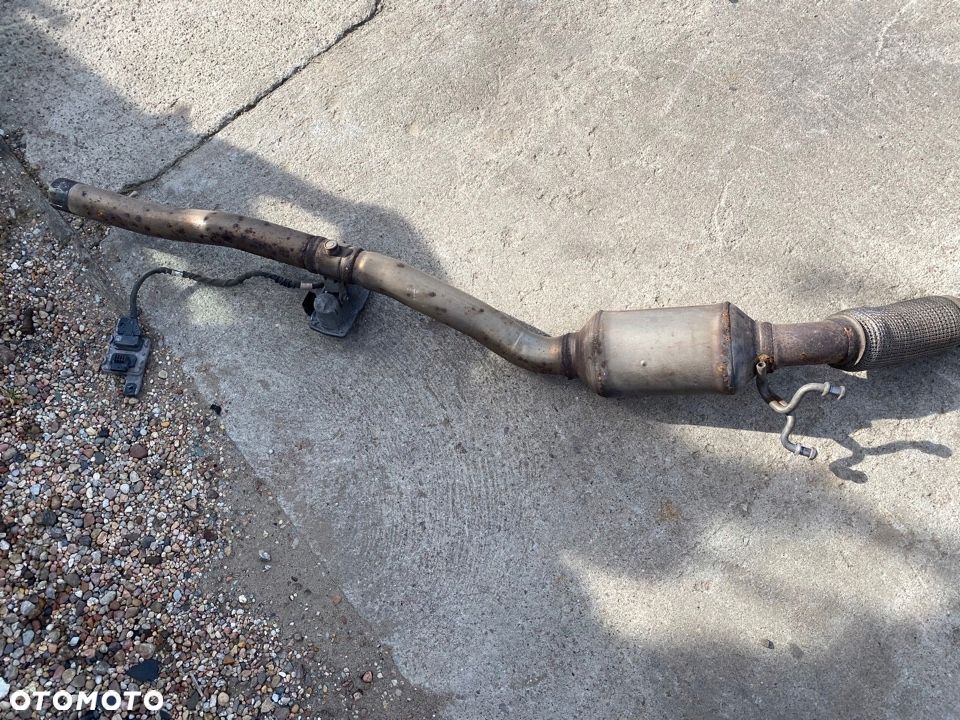 VW Passat B8 2,0 TDI katalizator DPF 300131701F - 3
