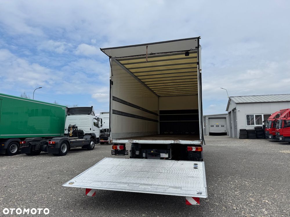 Mercedes-Benz ATEGO - 15
