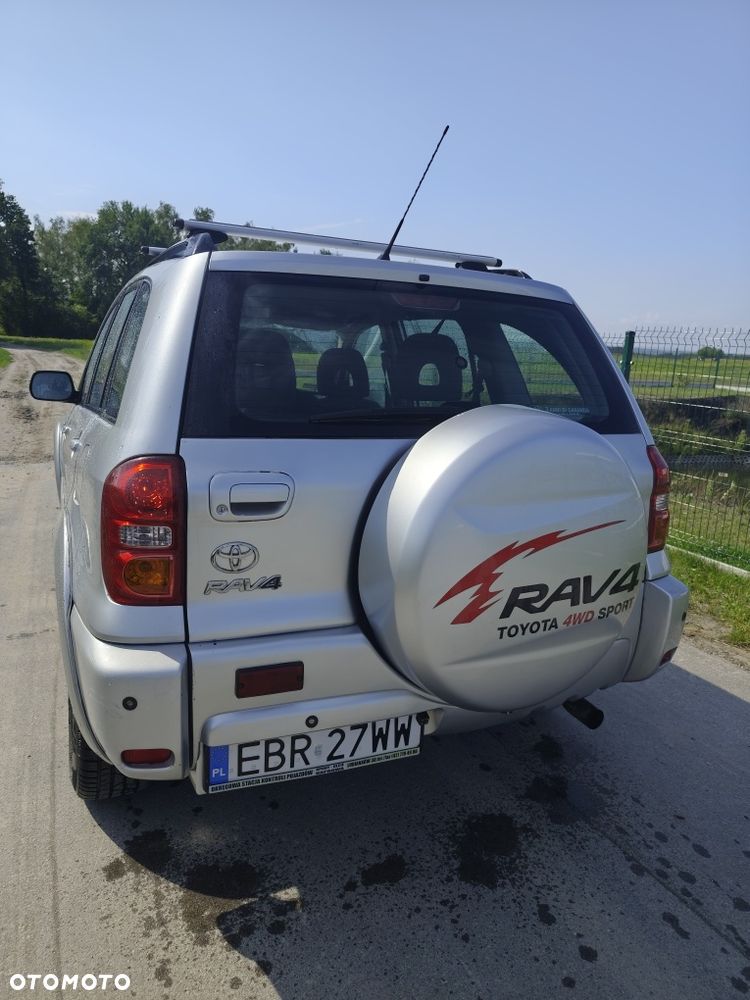 Toyota RAV4 - 3