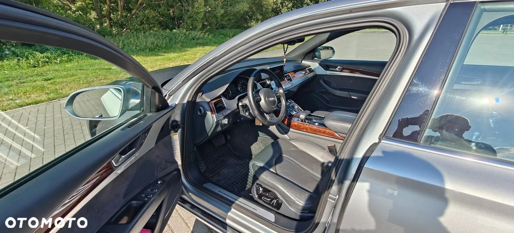 Audi A8 - 3