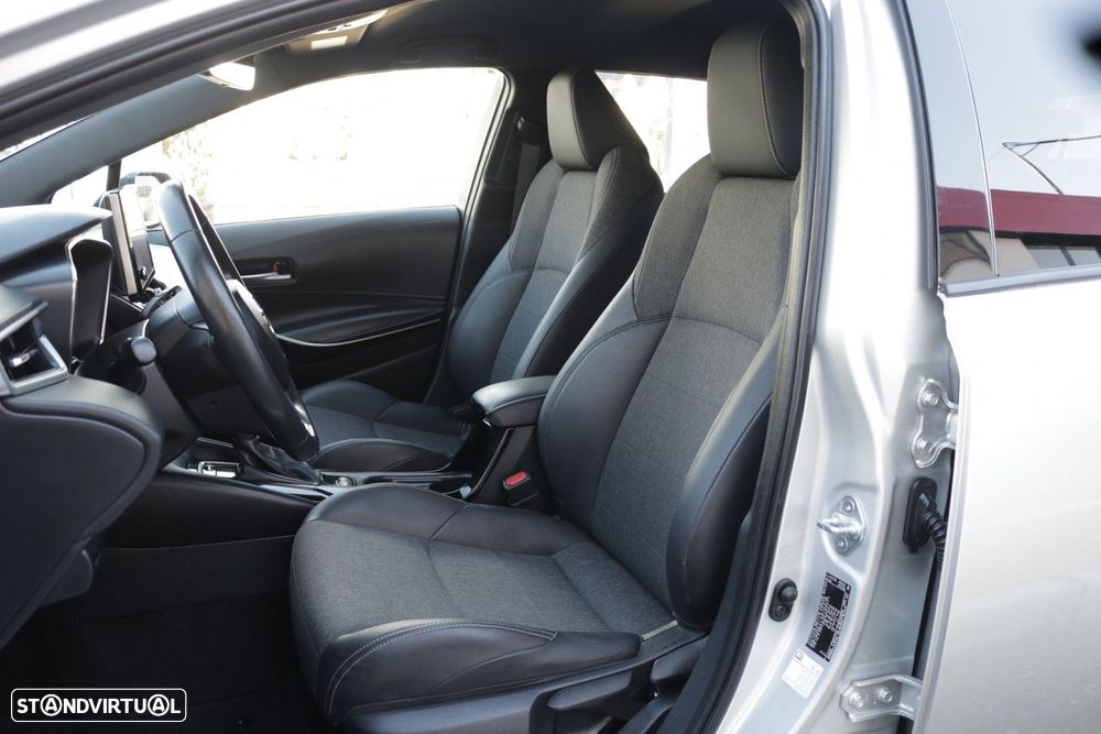 Toyota Corolla Touring Sports 1.8 Hybrid Comfort+P.Sport - 17