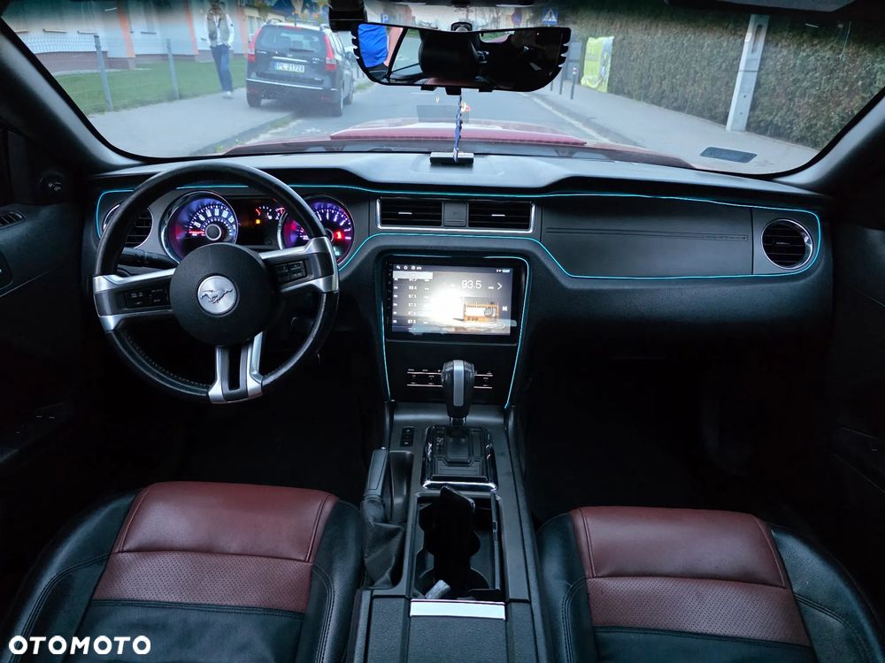 Ford Mustang 3.7 V6 Premium - 24