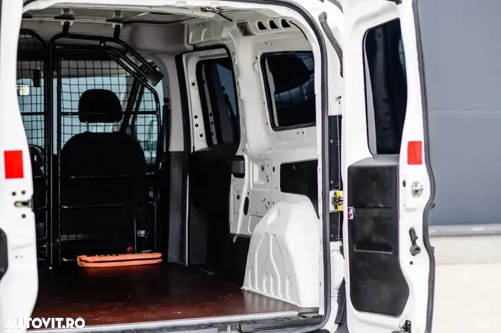 Fiat Doblo Cargo MAXI SX - 10