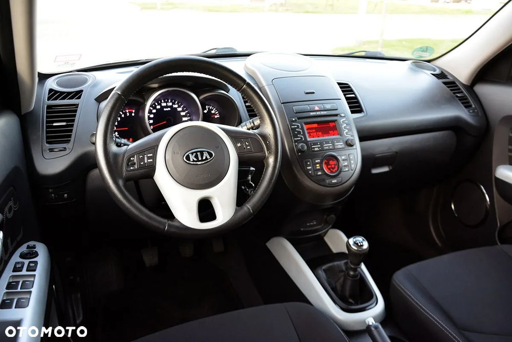 Kia Soul 1.6 CRDi XL EU5 - 32