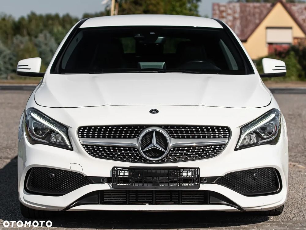 Mercedes-Benz CLA 220 4Matic 7G-DCT AMG Line - 4