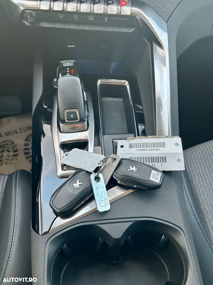 Peugeot 3008 1.5 BlueHDI 130 EAT8 Allure Pack - 25