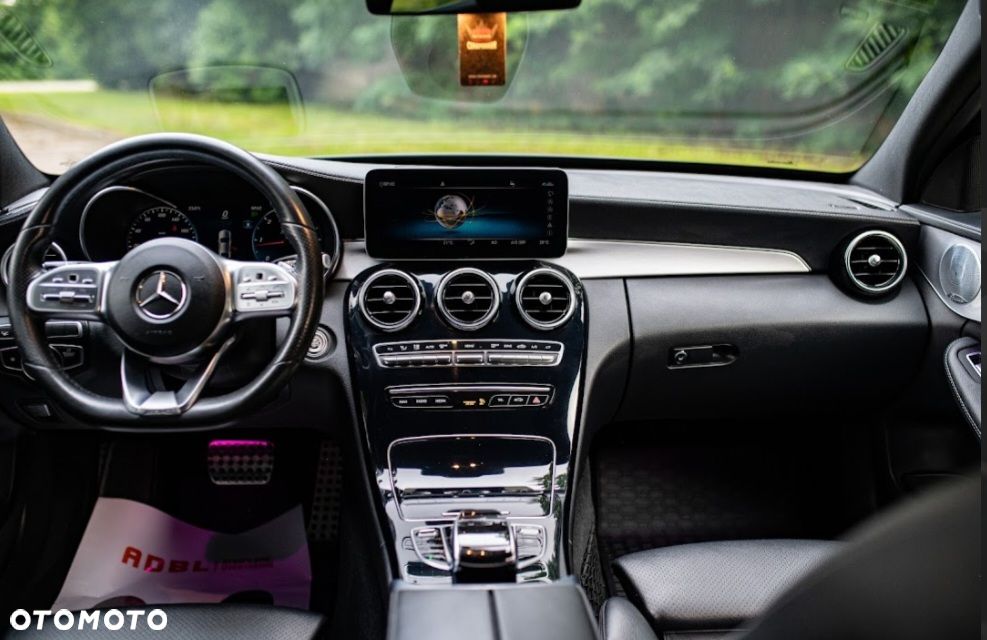 Mercedes-Benz Klasa C 220 d 4MATIC 9G-TRONIC - 2