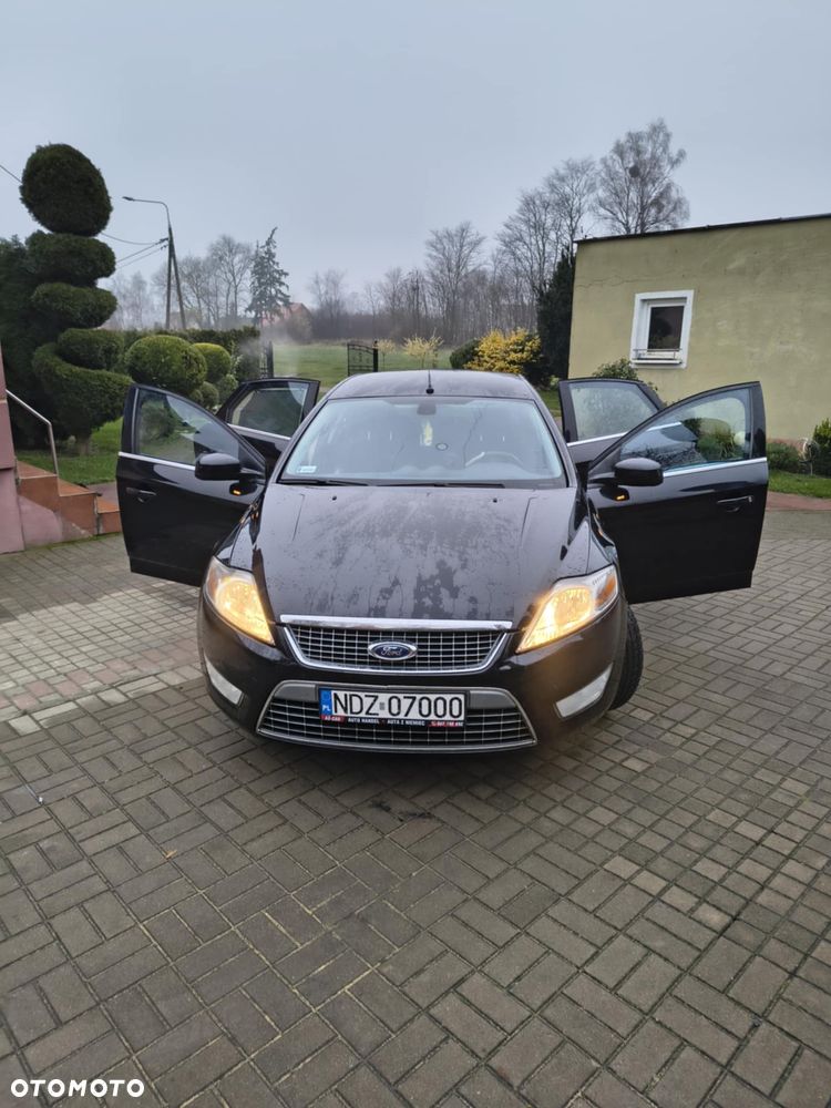 Ford Mondeo 2.0 Titanium - 1