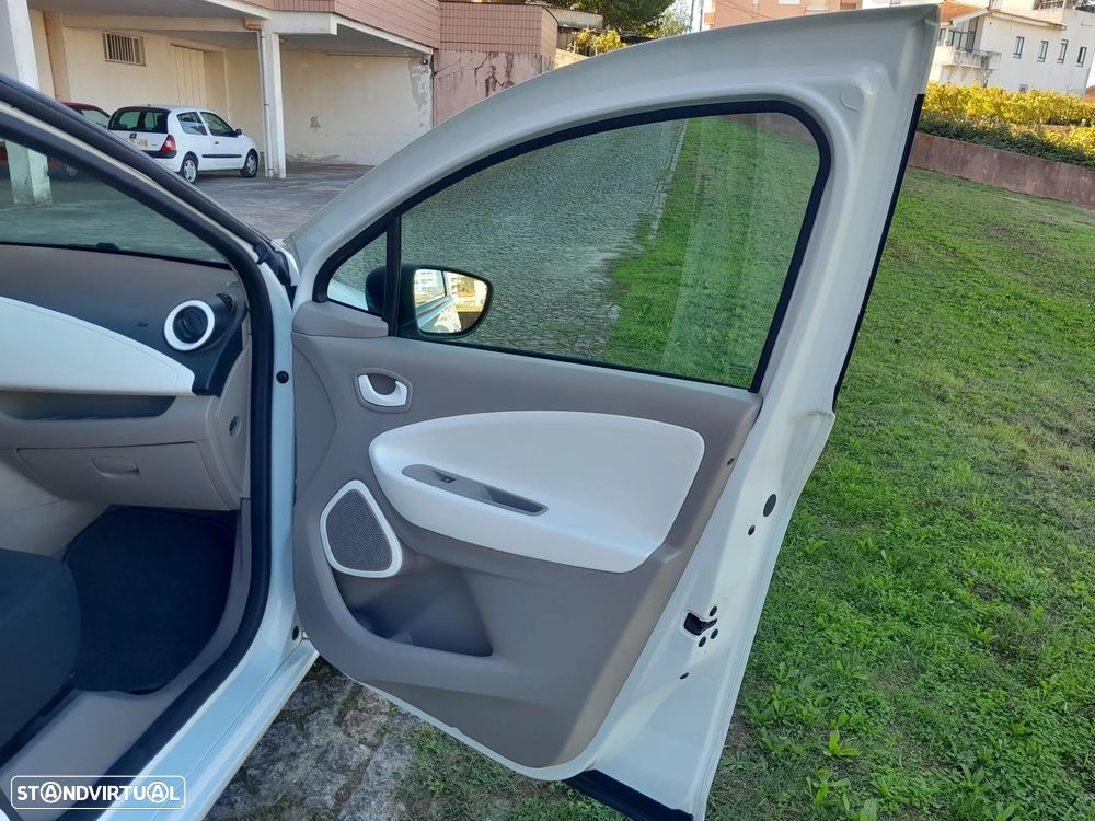 Renault Zoe (c/ Bateria) 41 kwh Life - 26