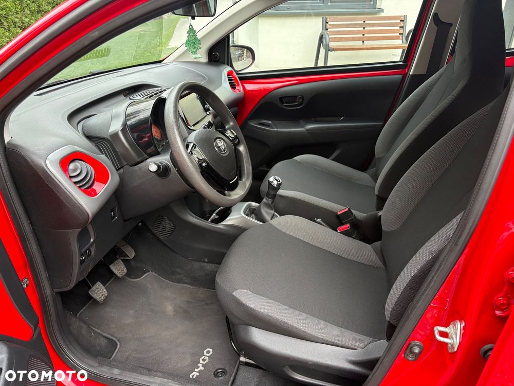 Toyota Aygo 1.0 VVT-i Color Edition - 8