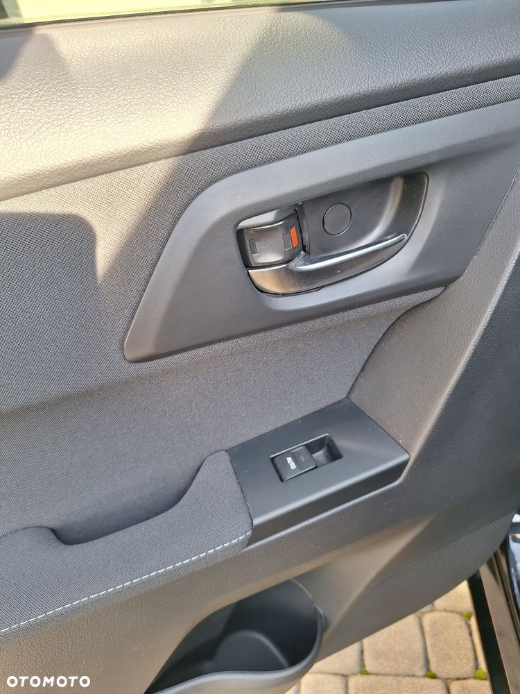 Toyota Auris 1.8 VVT-i Hybrid Automatik Edition-S - 24