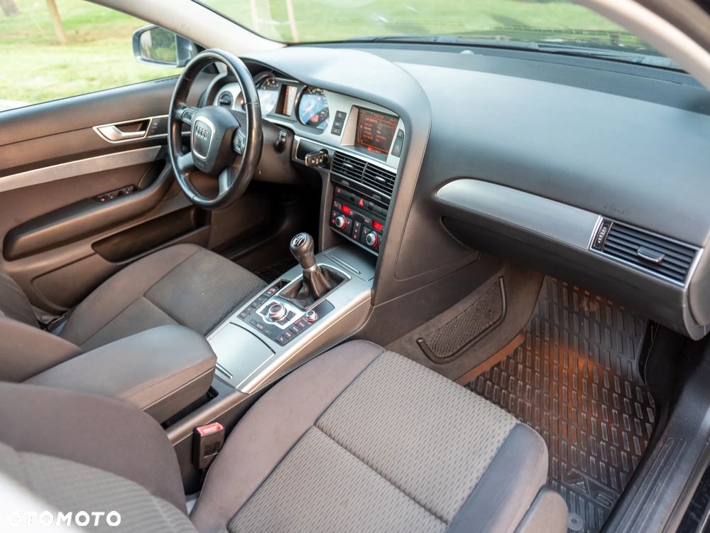 Audi A6 Avant - 29