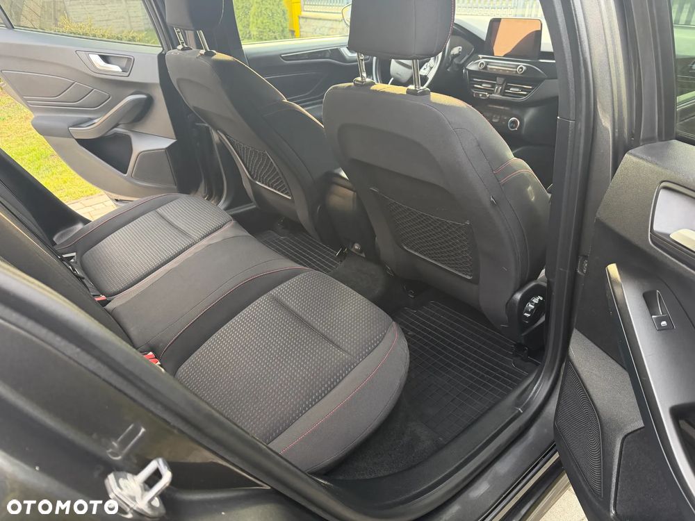 Ford Focus 1.5 EcoBlue ST-Line Business - 25