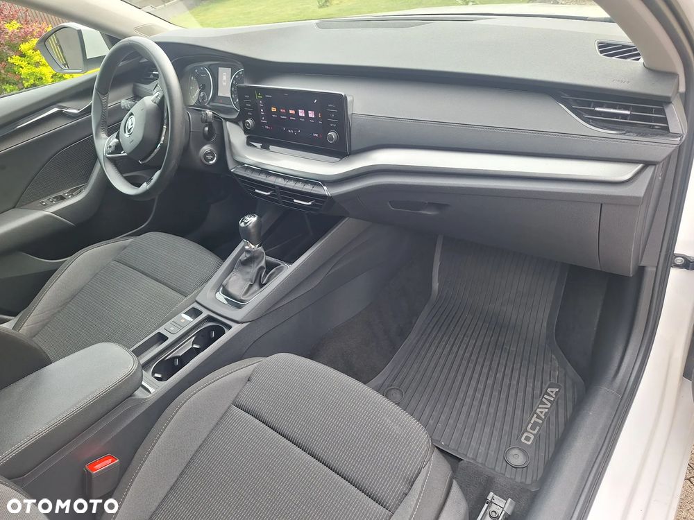 Skoda Octavia 1.5 TSI ACT Ambition - 19
