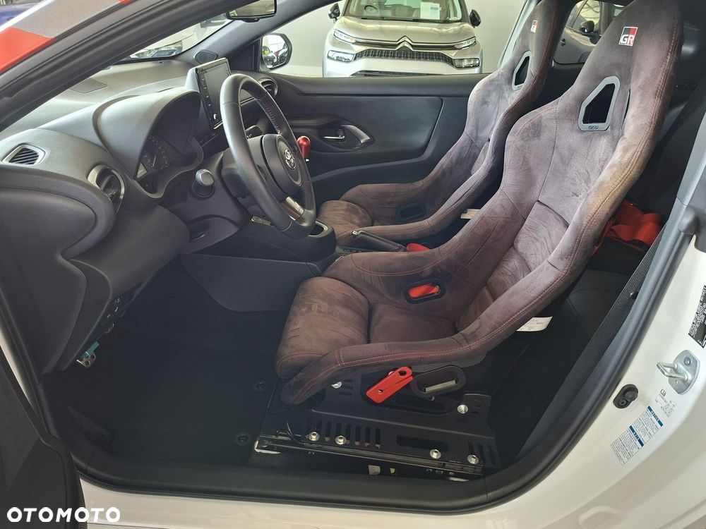 Toyota GR Yaris - 18