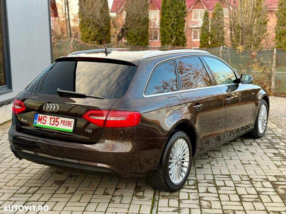 Audi A4 Avant 2.0 TDI DPF S line Sportpaket - 4