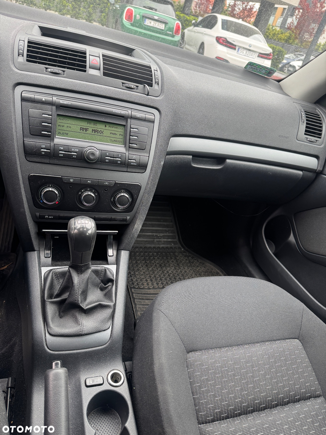 Skoda Octavia 1.6 TDI Active - 5