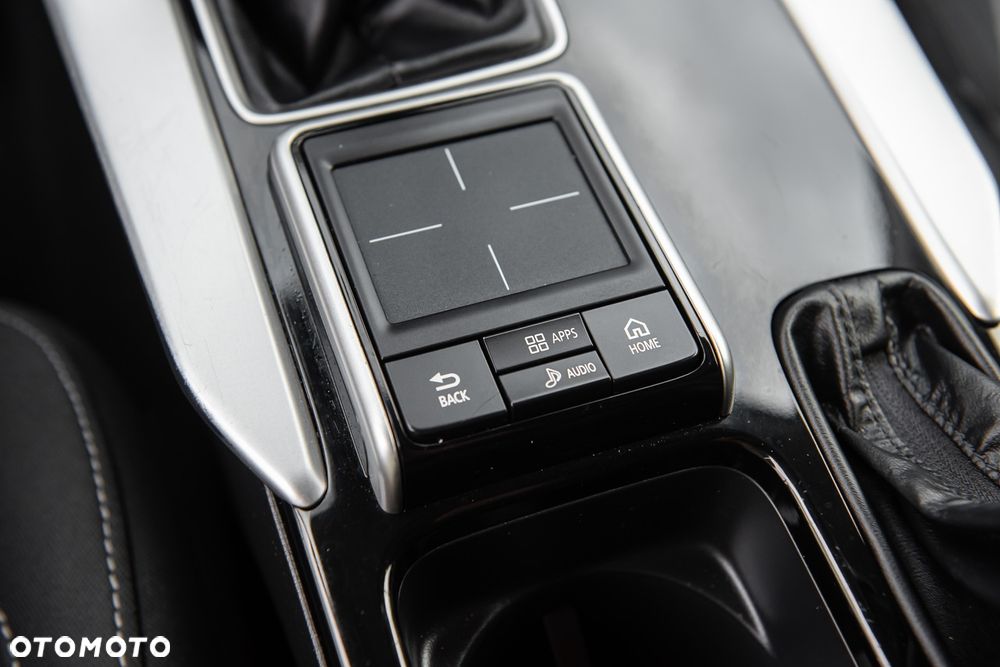 Mitsubishi Eclipse Cross - 26