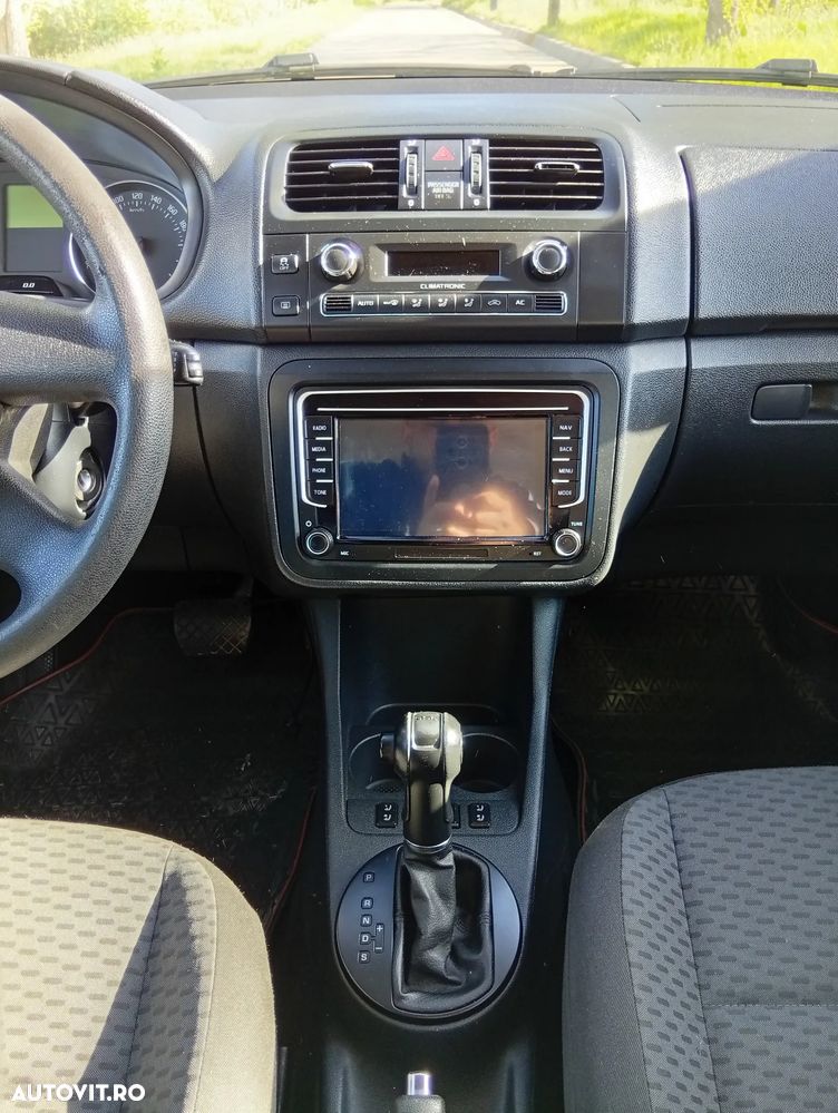 Skoda Fabia 1.2 TSI Elegance DSG - 5